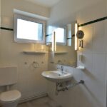 Ferienwohnung Feldblick – Badezimmer
